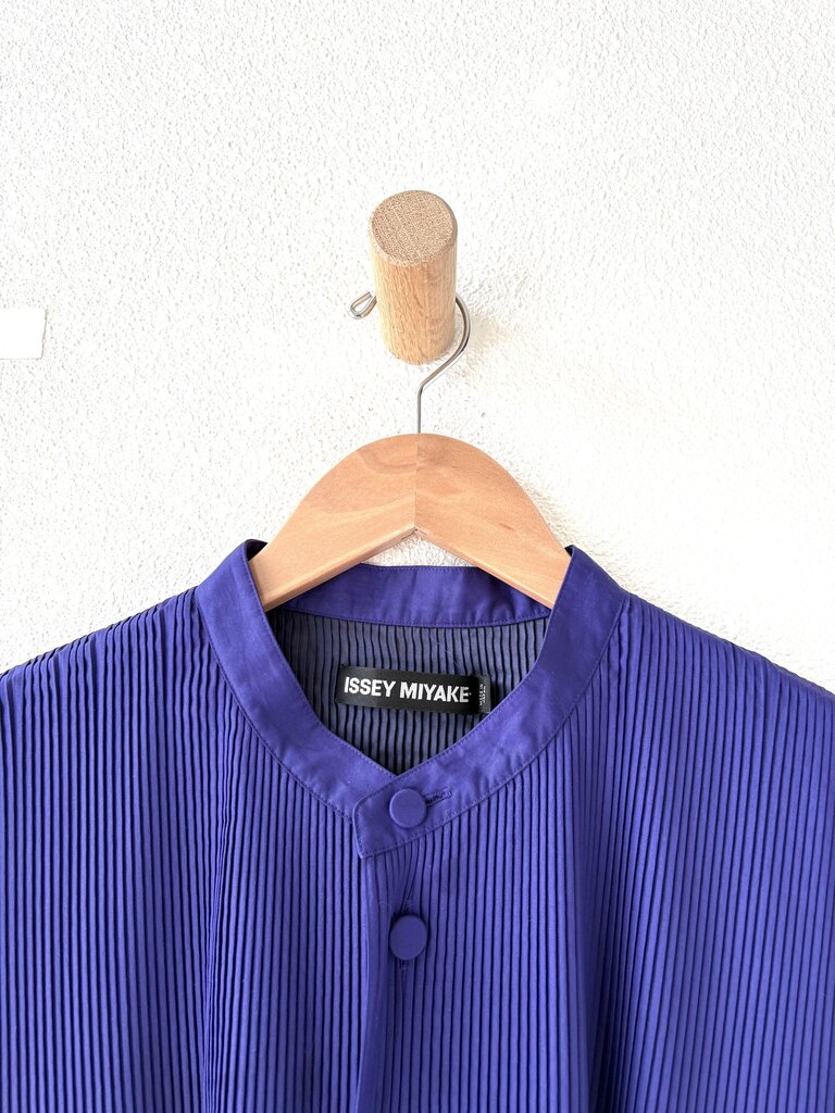 PLEATS PLEASE VEST SIZE 2