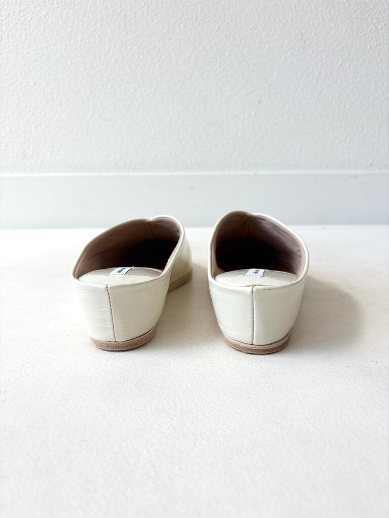 ABOUT ARIANNE 'BAO WALK SLIDES' SIZE 40