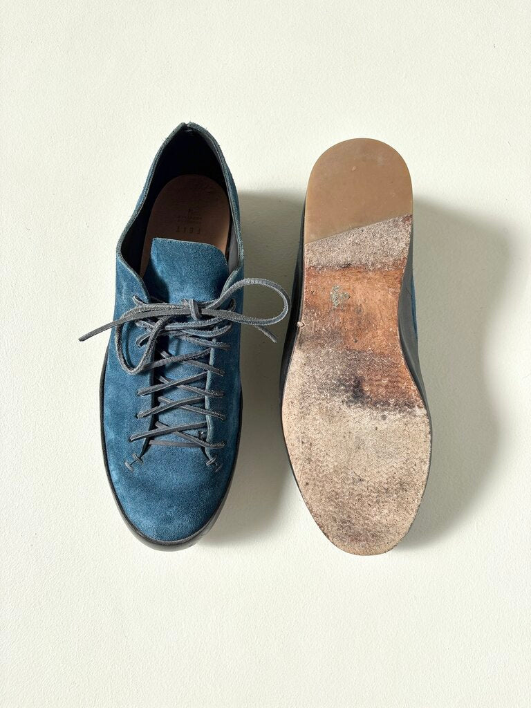 FEIT SUEDE LOW TOP SNEAKERS SZ 45