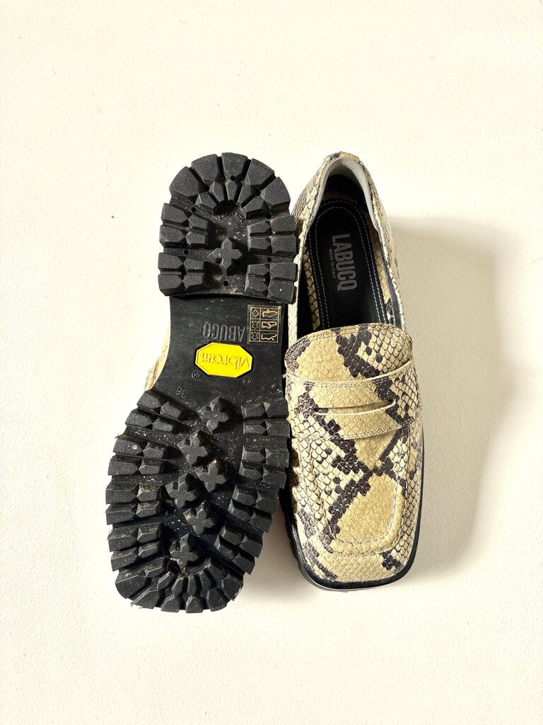 LABUCQ LUG SOLE LOAFER SIZE 38