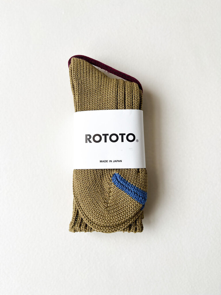 ROTOTO CHUNKY RIBBED CREW SOCKS IN OLIVE SIZE MEDIUM