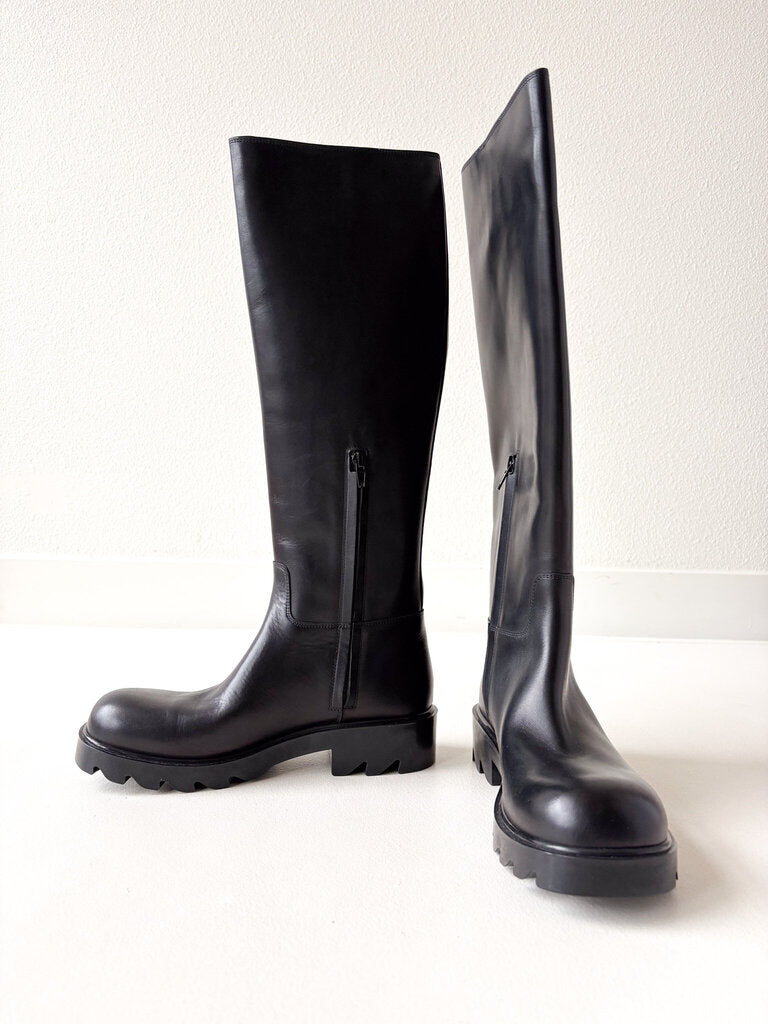 BOTTEGA VENETA KNEE HIGH BOOTS SZ 39.5