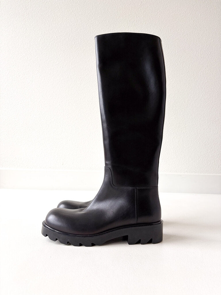 BOTTEGA VENETA KNEE HIGH BOOTS SZ 39.5