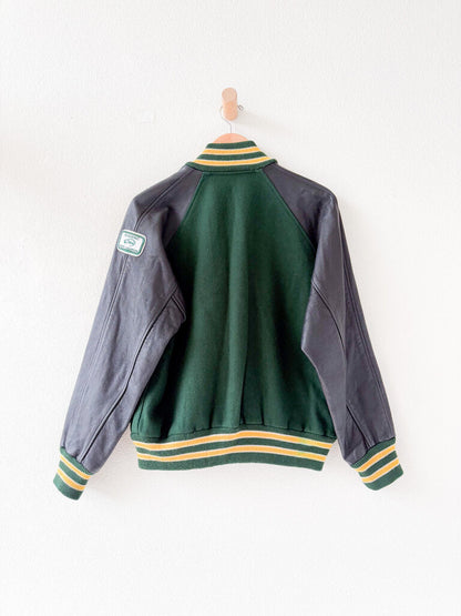 VINTAGE VARSITY JACKET SIZE MEDIUM