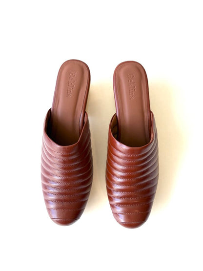 BEKLINA RIBBED CLOG SIZE 11.5