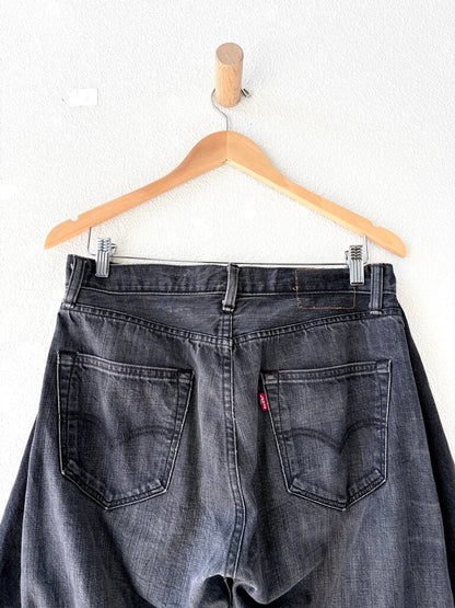 B SIDES BARREL LEG JEANS SIZE 26