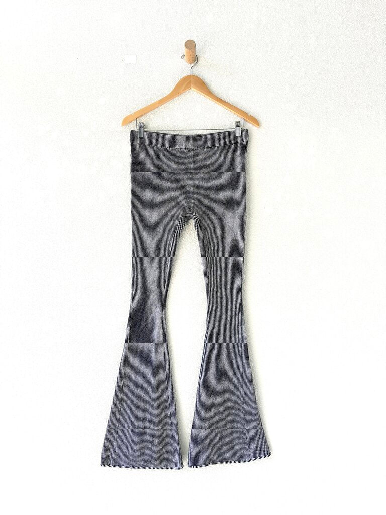 ISA BOULDER KNIT PANTS SIZE LARGE