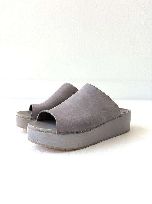 BRYR NORMA CLOG SIZE 38