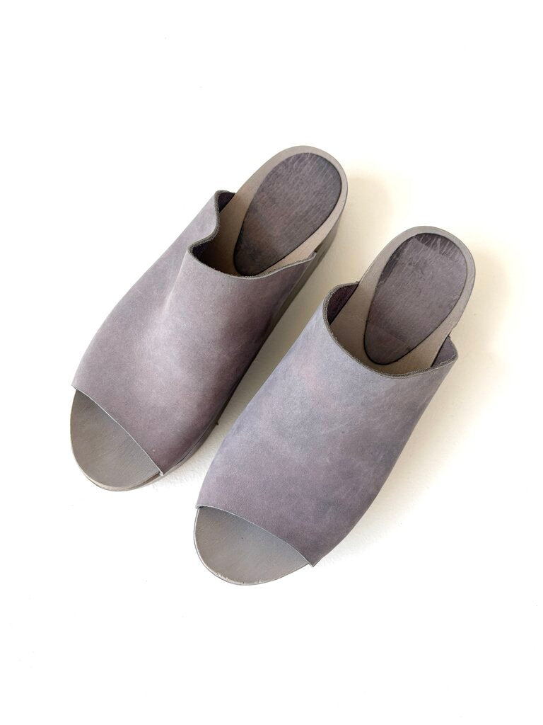 BRYR NORMA CLOG SIZE 38