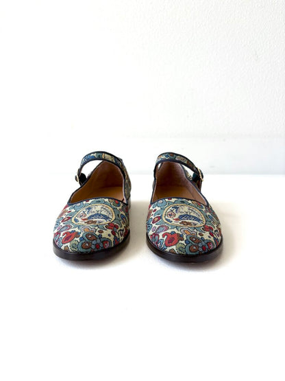 CARON CALLAHAN MARYJANES SIZE 38