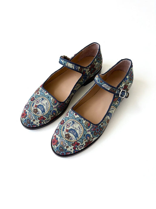 CARON CALLAHAN MARYJANES SIZE 38
