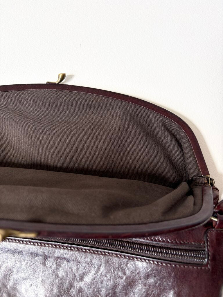 IL BISONTE FOLDOVER CROSSBODY BAG