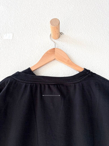 MM6 BLACK TEE SIZE SMALL