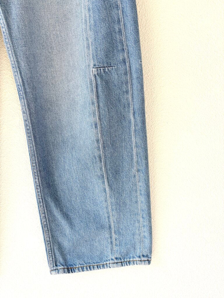B SIDES SLIM LASSO JEANS SIZE 27