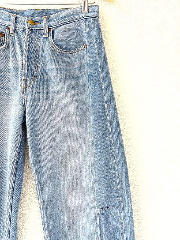 B SIDES SLIM LASSO JEANS SIZE 27