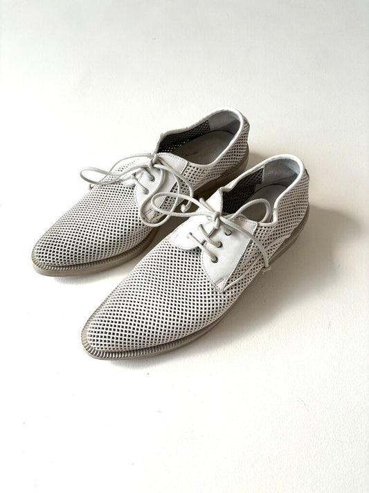 MARSELL 'CUNEONE PERFORATED' DERBYS SIZE 36