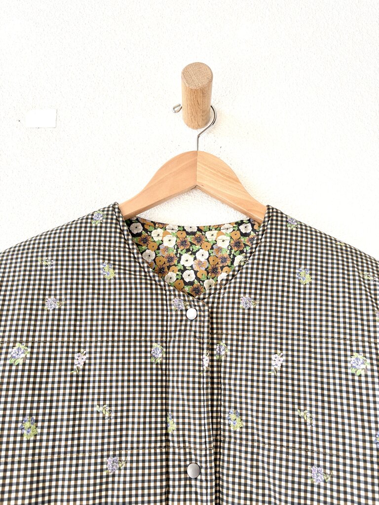 NO 6 'GLENN' JACKET SIZE SMALL