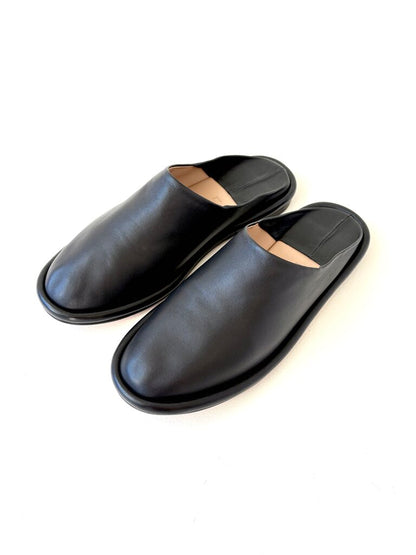 LAUREN MANOOGIAN NEW FOLD MULES SIZE 39