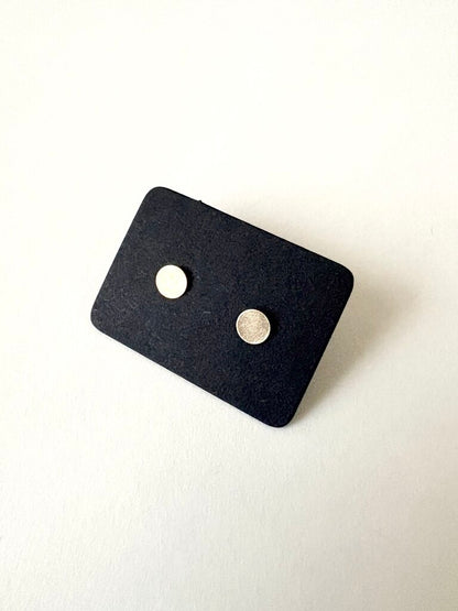 KATHLEEN WHITAKER 14K SMALL CIRCLE STUDS