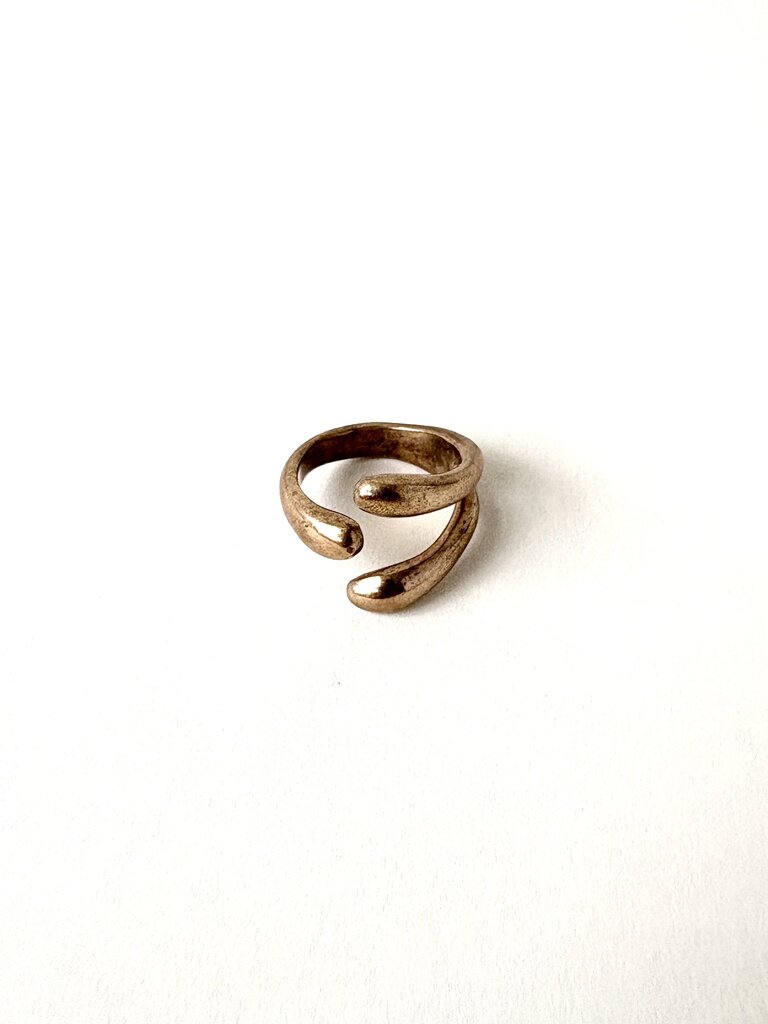 MONICA CASTIGLIONI BRONZE 'A ABBRACCI' RING SIZE 6.5