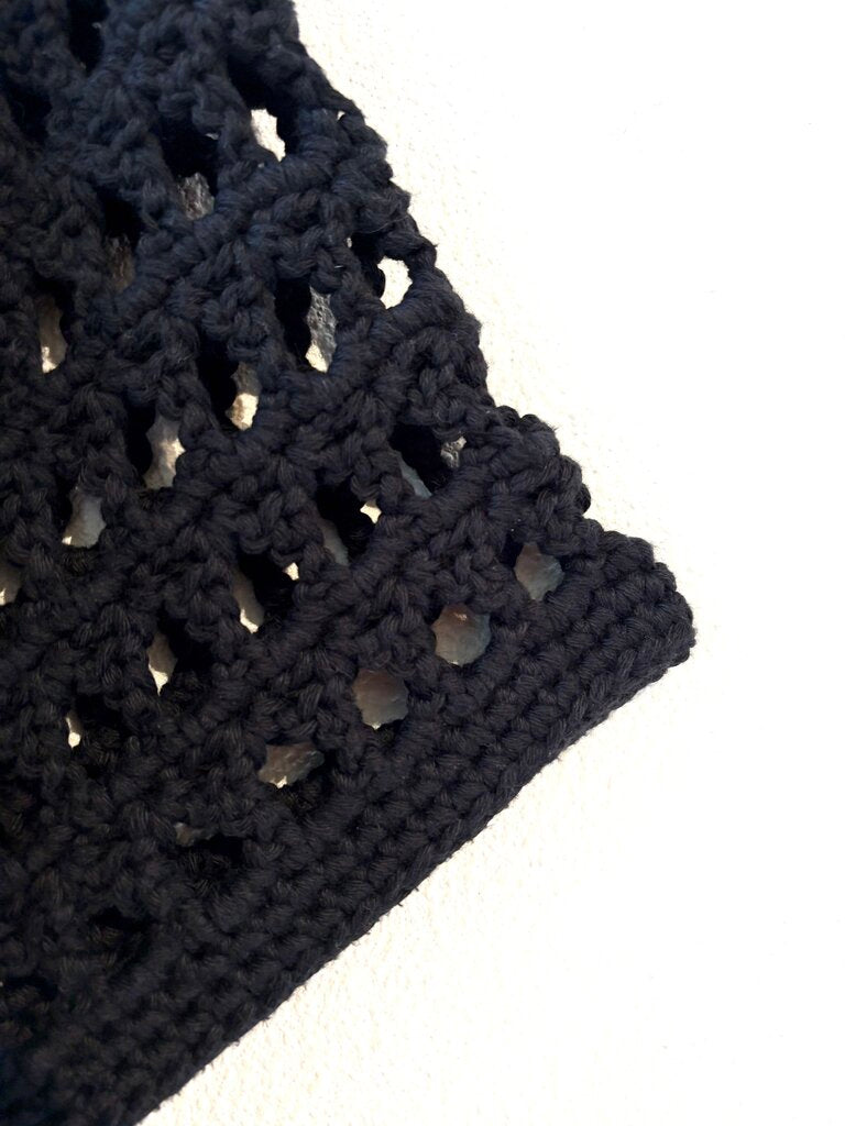 NIA THOMAS CROCHET POLO SIZE XLARGE