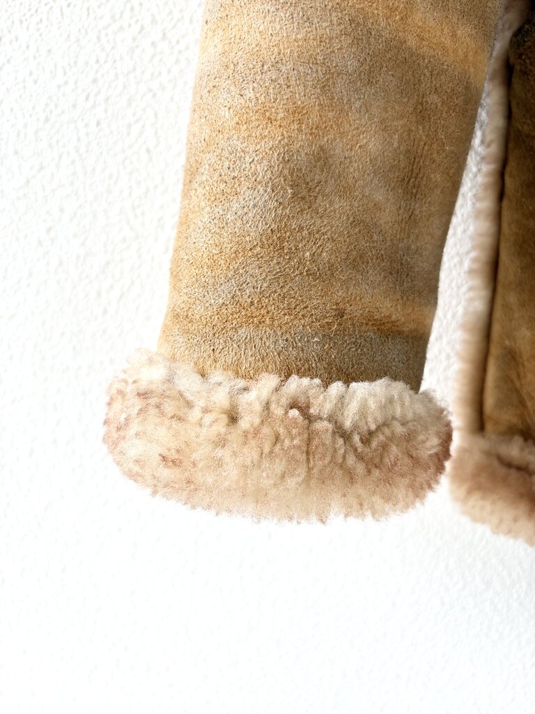 VINTAGE SHEARLING COAT SIZE SMALL