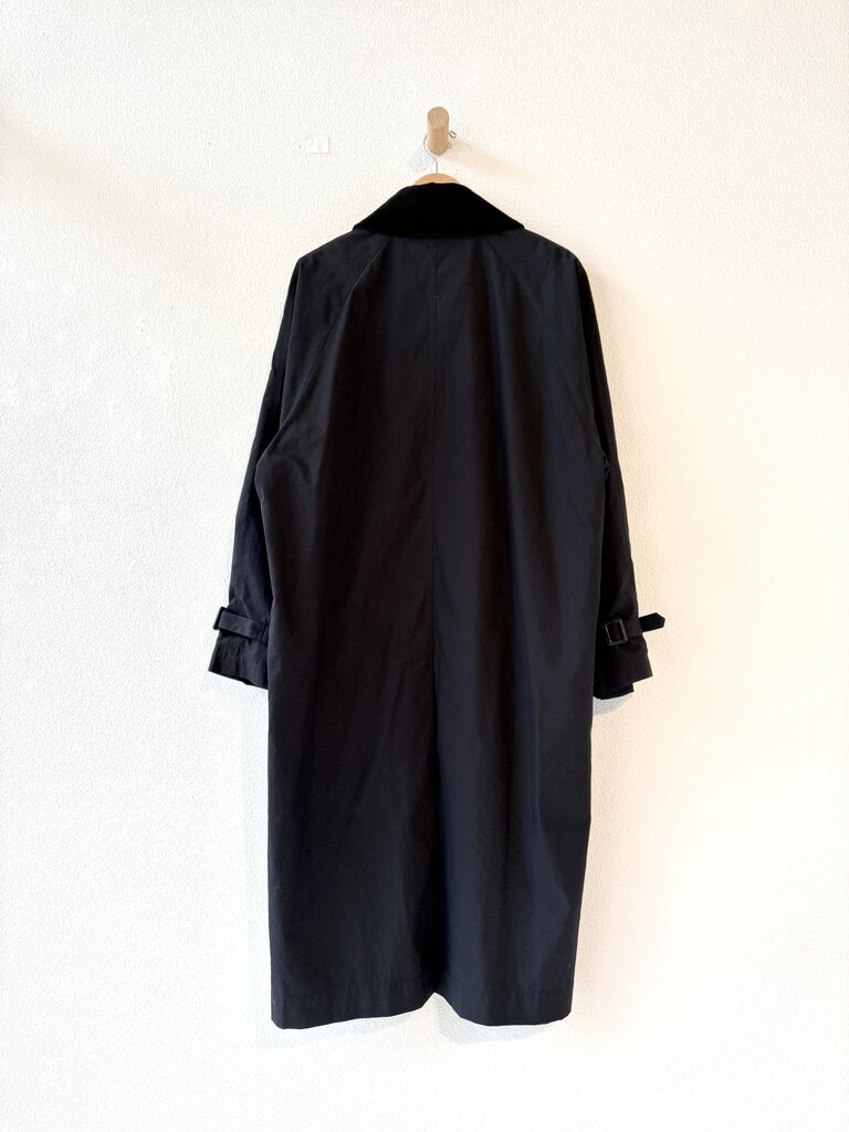 NICHOLSON & NICHOLSON 'GENTLE TRENCH' SIZE 41