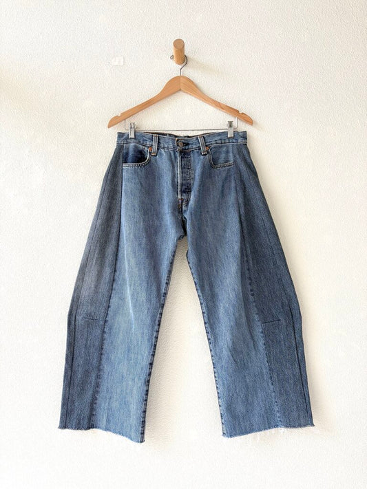 B SIDES 'VINTAGE LASSO' JEANS SIZE 26