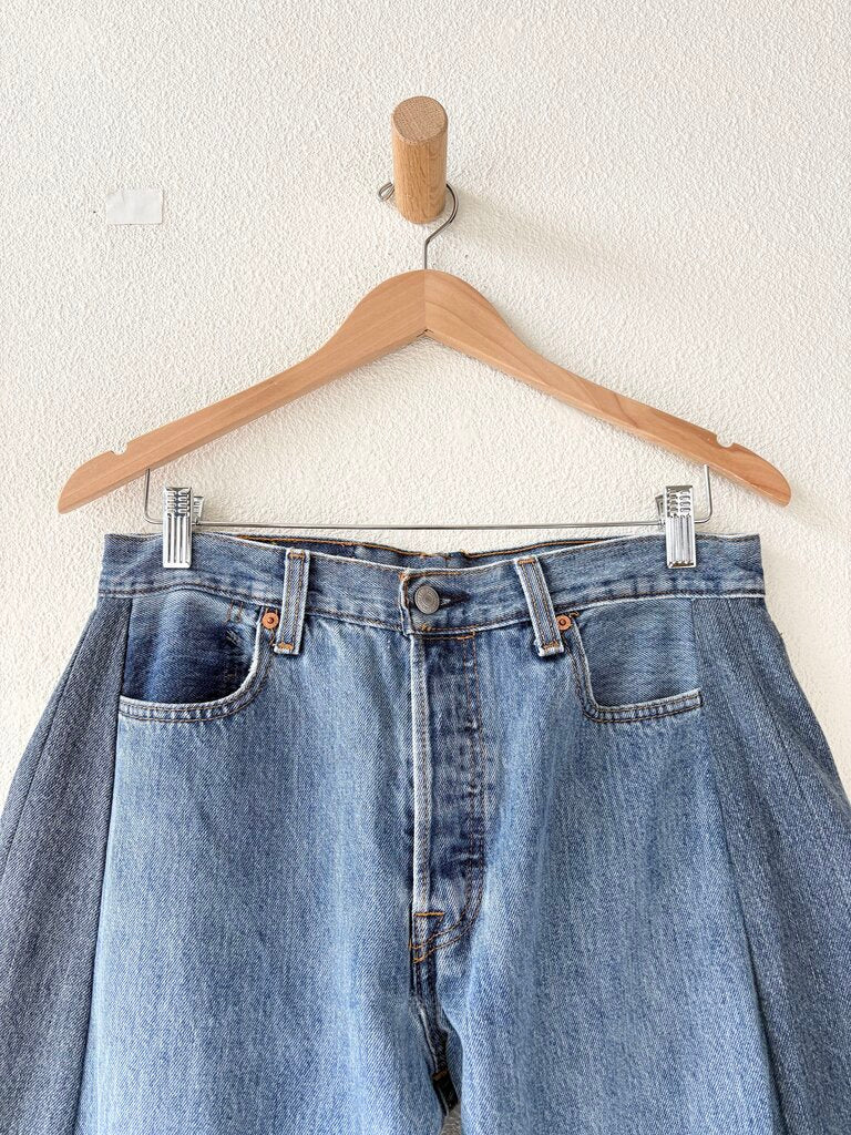 B SIDES 'VINTAGE LASSO' JEANS SIZE 26
