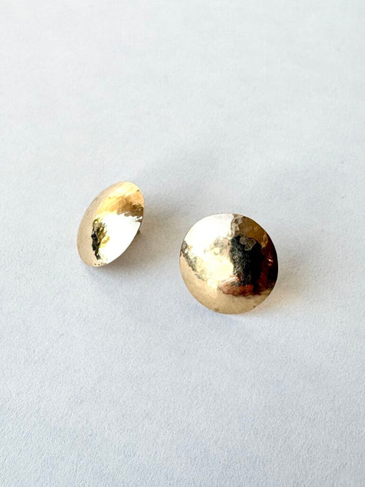 VINTAGE 14K HAMMERED DISC EARRINGS