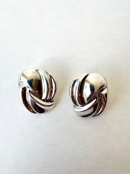 VINTAGE STERLING SILVER SCULTURAL RIDGE EARRINGS
