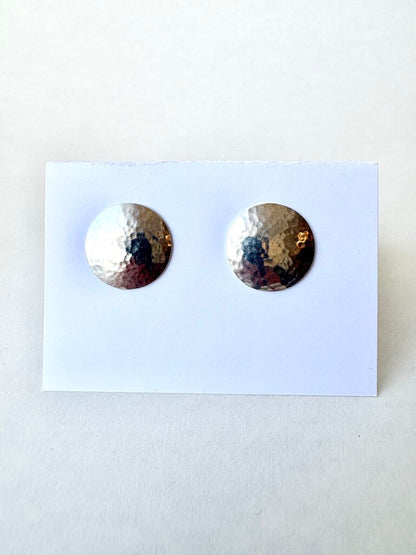 VINTAGE STERLING SILVER HAMMERED DISC EARRINGS
