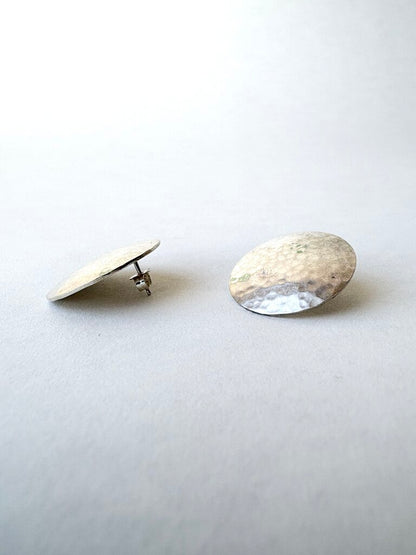 VINTAGE STERLING SILVER HAMMERED DISC EARRINGS