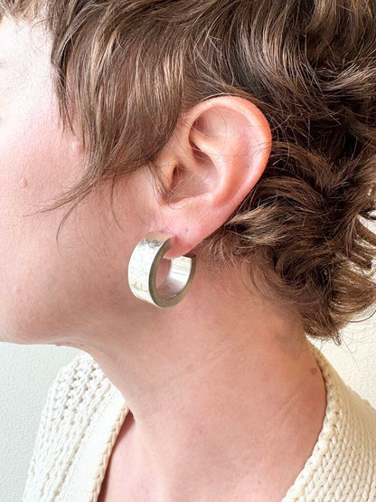 VINTAGE STERLING SILVER HOLLOW HOOPS