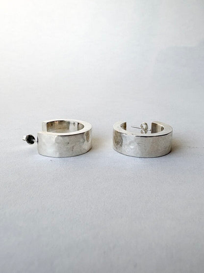 VINTAGE STERLING SILVER HOLLOW HOOPS