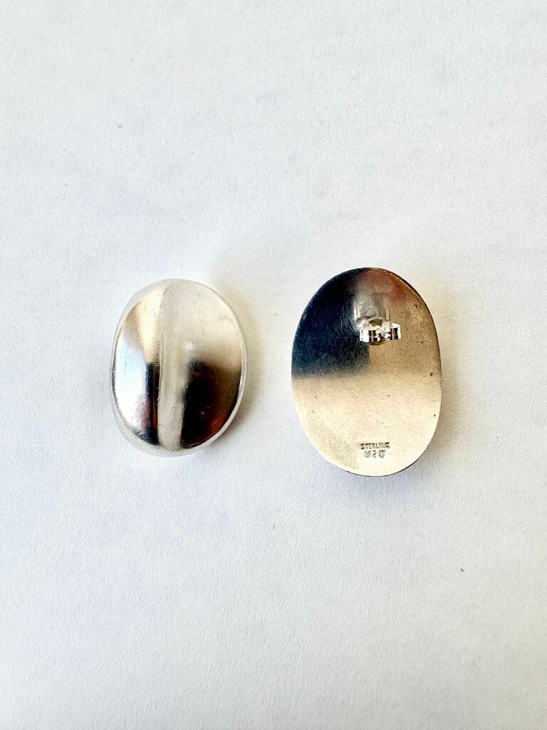VINTAGE STERLING SILVER OVAL SCULPTURAL EARRINGS