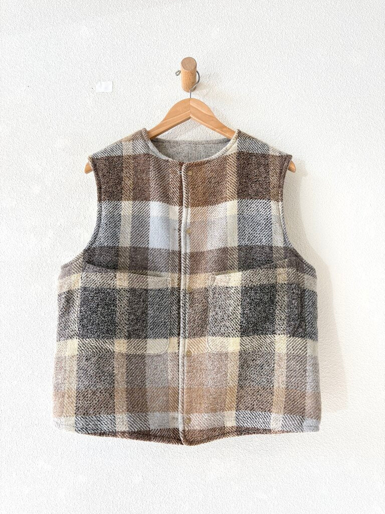 45R REVERSIBLE VEST SIZE MEDIUM