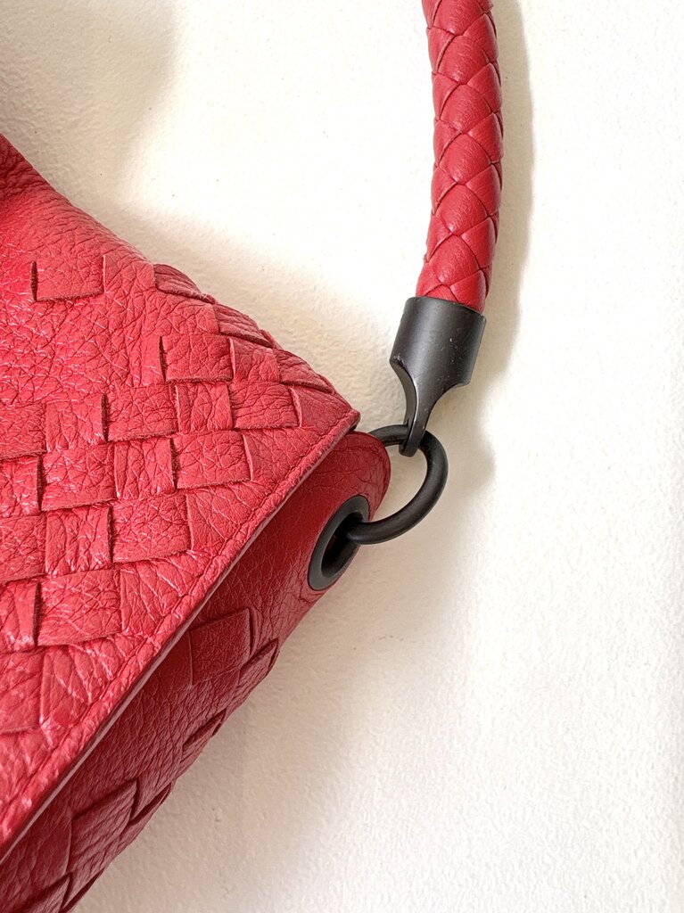 BOTTEGA VENETA INTRECATTIO BAG
