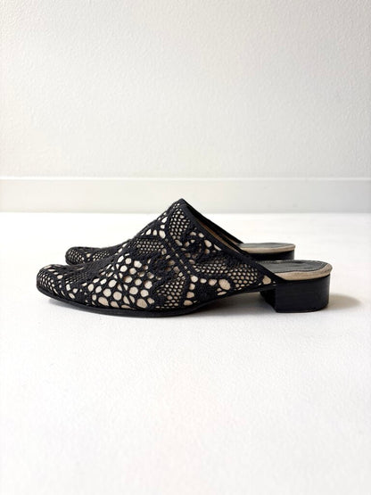 VINTAGE DRIES VAN NOTEN LACE MULES SIZE 38.5