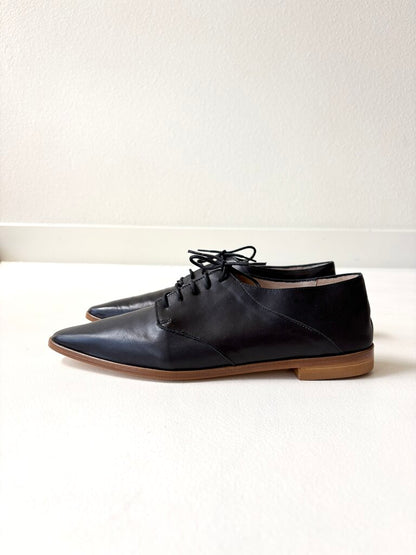 JAMIE HALLER OXFORDS SIZE 37