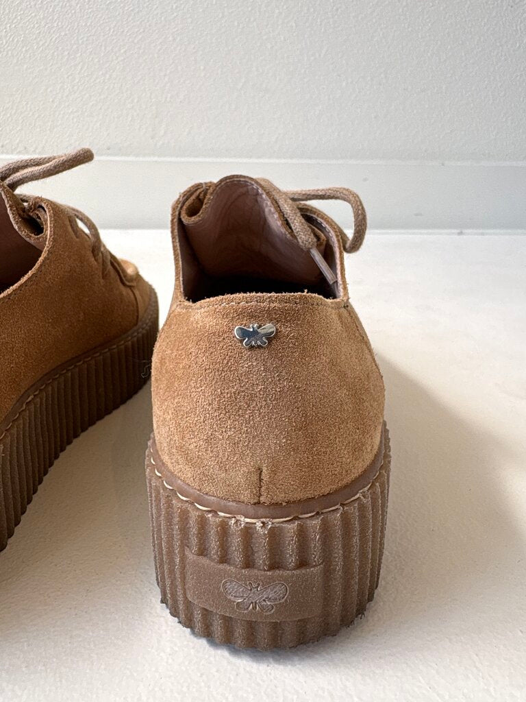 WEEKEND MAX MARA LOW SUEDE ANKLE BOOTS SIZE 39