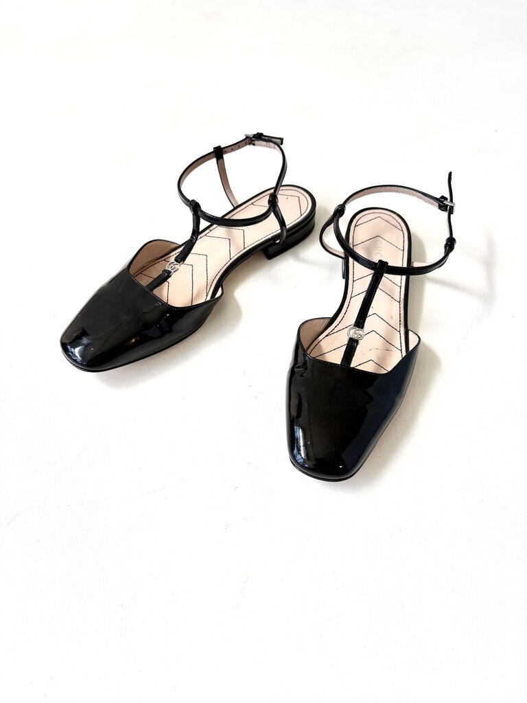 GUCCI DOUBLE G BALLET FLATS SIZE 37
