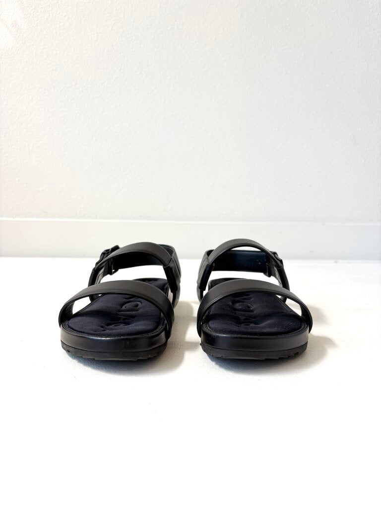 BALENCIAGA TWO STRAP BUCKLE SANDALS SIZE 40