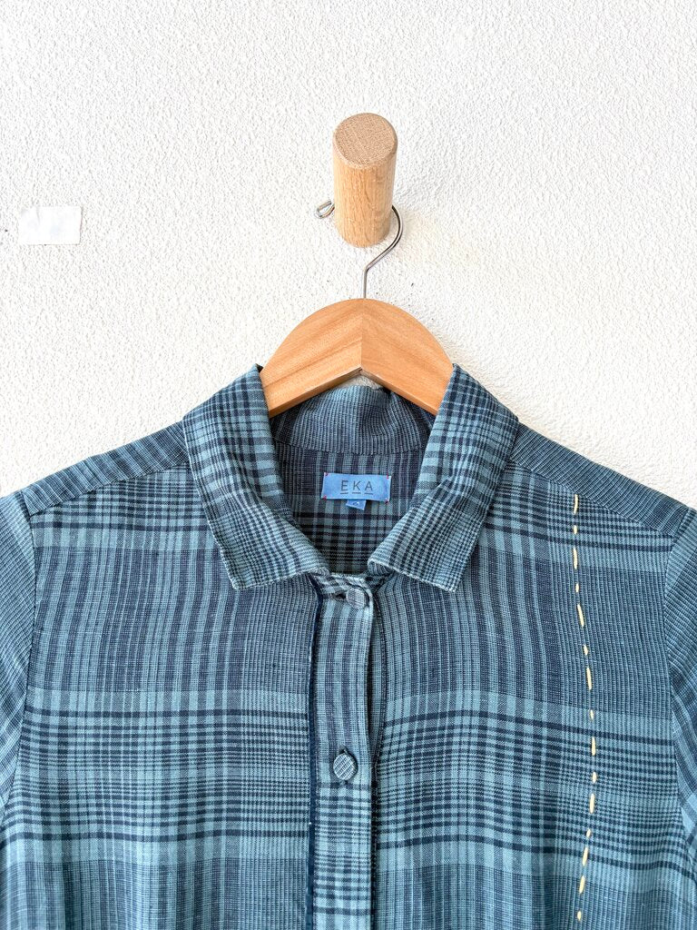 EKA LINEN SHIRT DRESS SIZE SMALL