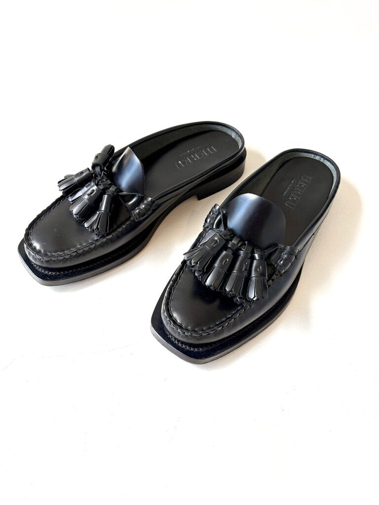 HEREU BORLADA LOAFERS SIZE 40