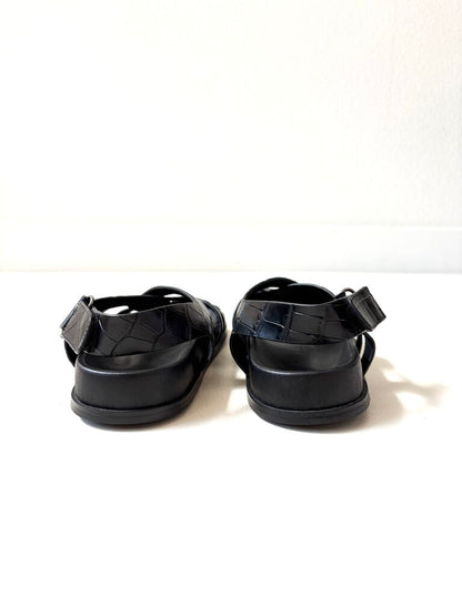 TOTEME CHUNKY FLAT SANDALS SIZE 40