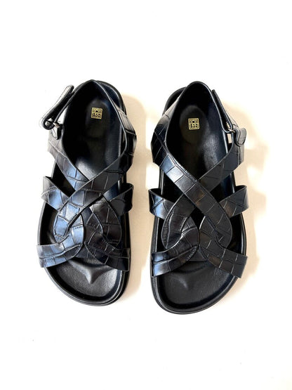 TOTEME CHUNKY FLAT SANDALS SIZE 40