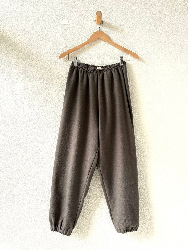 SONO WOOL JOGGERS SIZE SMALL