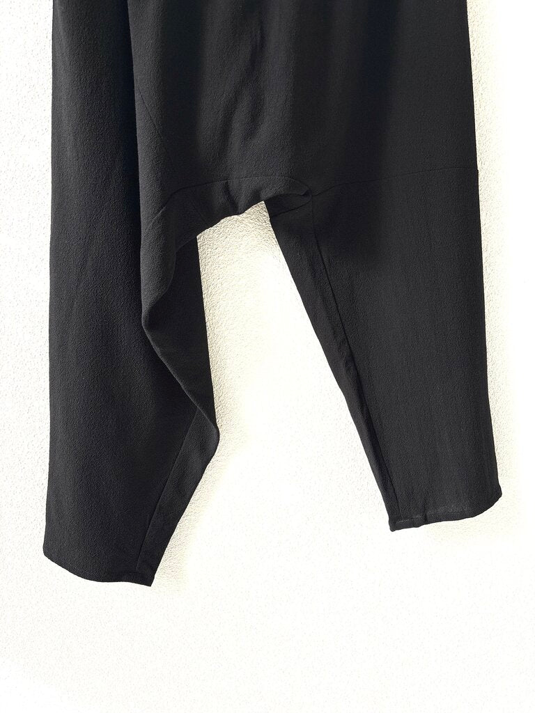 ANNTIAN WOOL CREPE DROP CROTCH PANTS ONE SIZE