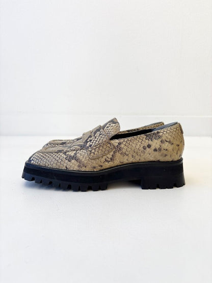 LABUCQ LUG SOLE LOAFER SIZE 38